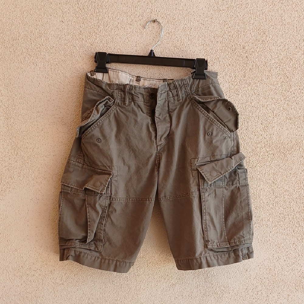 Make Offer!  H&M Gray Cargo Shorts Relaxed Fit